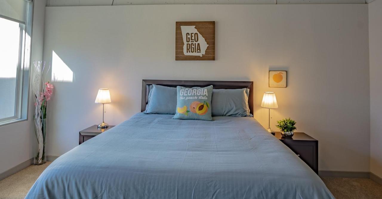 2Br Fully Furnished Apartment - Great Location In Midtown Apts アトランタ エクステリア 写真