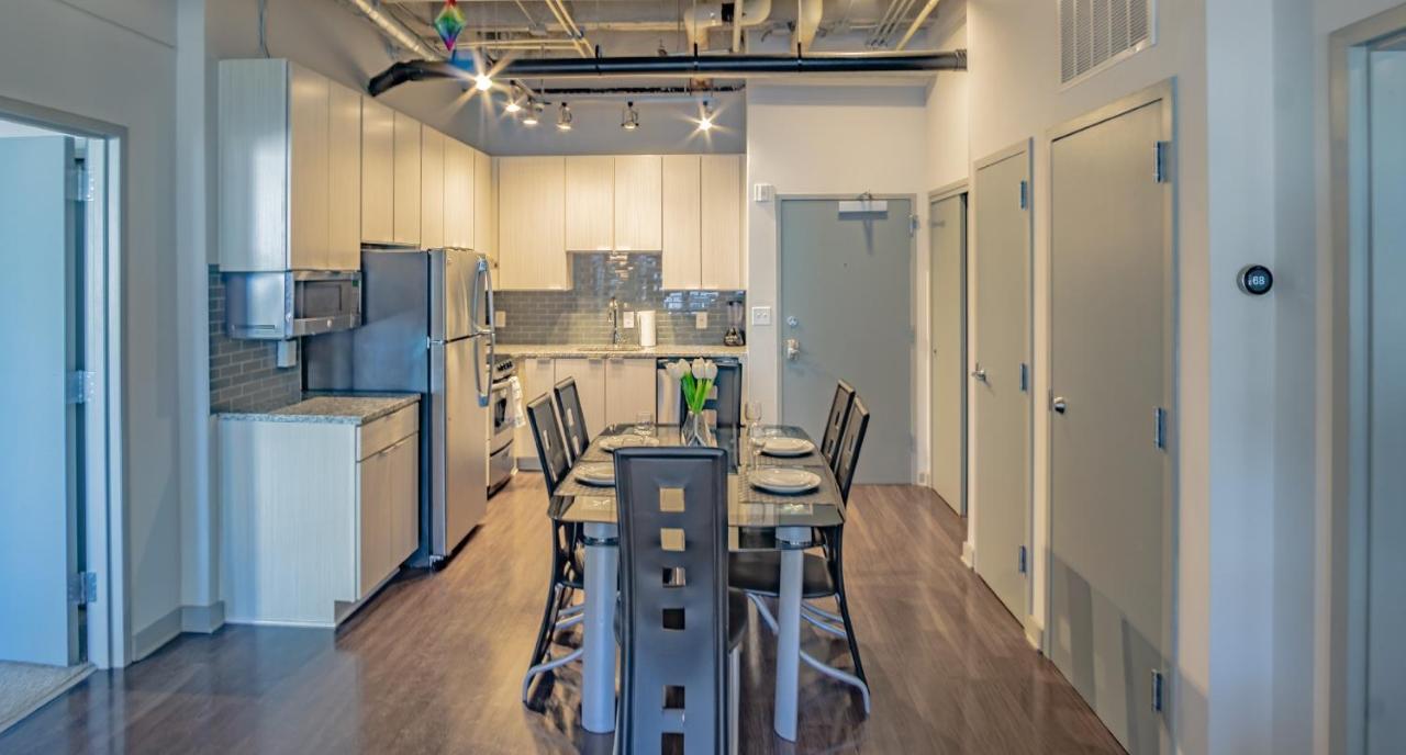2Br Fully Furnished Apartment - Great Location In Midtown Apts アトランタ エクステリア 写真